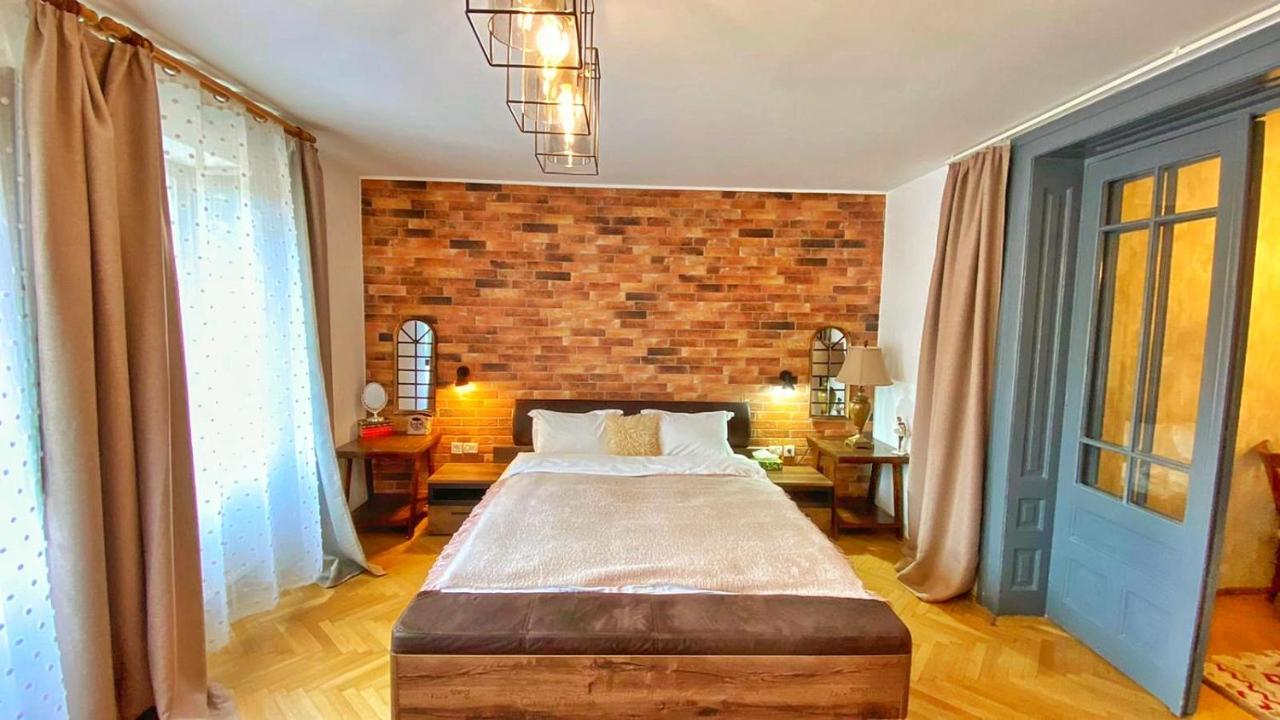 City Center Bed And Beyond Bucareste Exterior foto